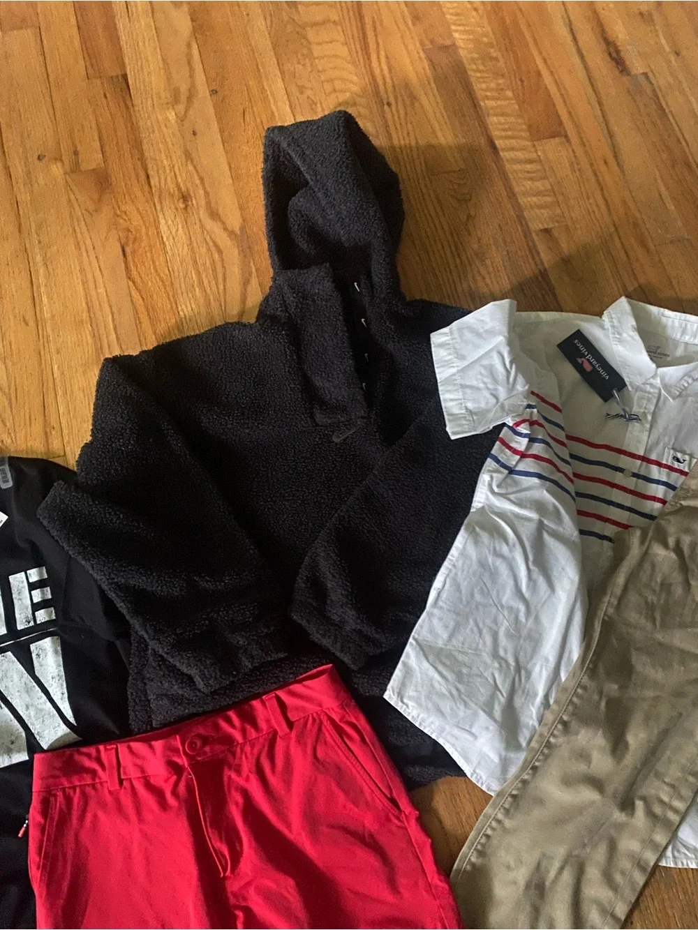 Lot of 6 boy’s clothing size 16 vineyard vines Nike old navy cat & Jack place